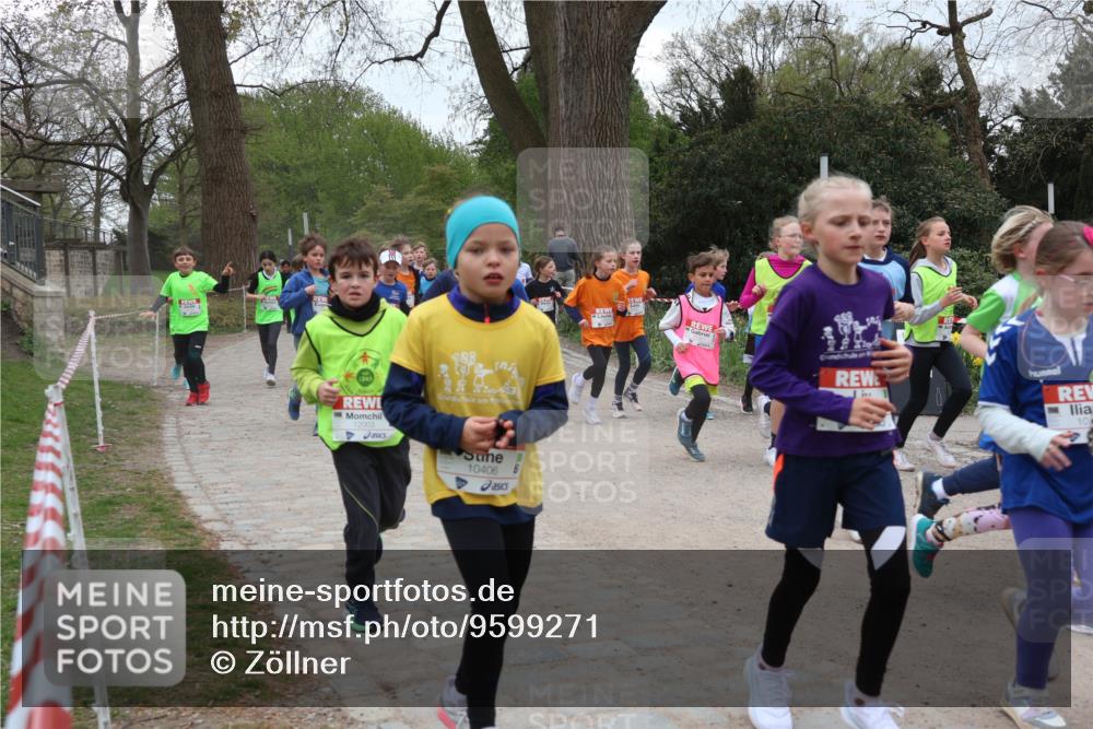 25.04.2026 - Das Zehntel Zöllner http://msf.ph/oto/9599271 25.04.2026 12:44:04 Laufen 128, 12003, 10406, 10 meine-sportfotos.de