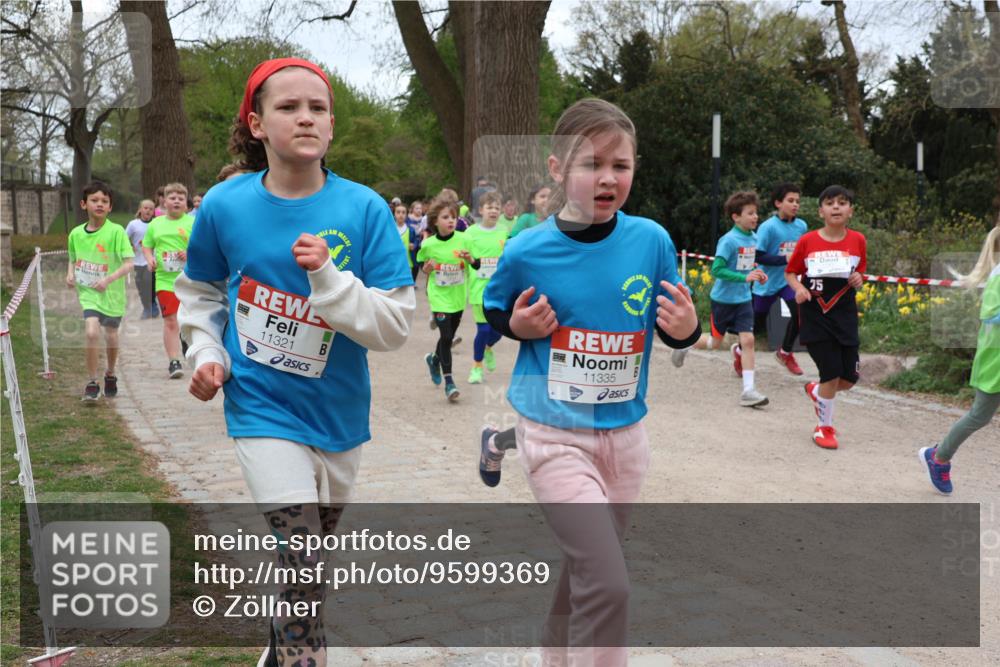 25.04.2026 - Das Zehntel Zöllner http://msf.ph/oto/9599369 25.04.2026 12:44:19 Laufen 11321, 11335, 75 meine-sportfotos.de