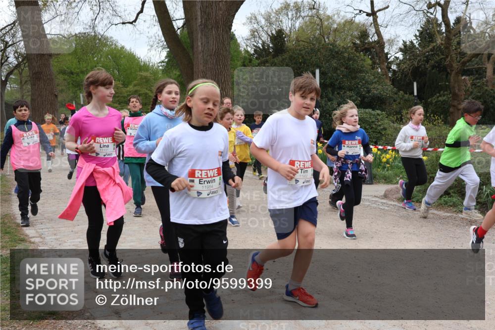 25.04.2026 - Das Zehntel Zöllner http://msf.ph/oto/9599399 25.04.2026 12:44:24 Laufen 11151, 11954, 11932 meine-sportfotos.de