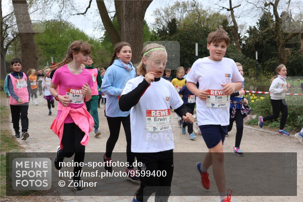 25.04.2026 - Das Zehntel Zöllner http://msf.ph/oto/9599400 25.04.2026 12:44:25 Laufen 11151, 11954, 11932 meine-sportfotos.de