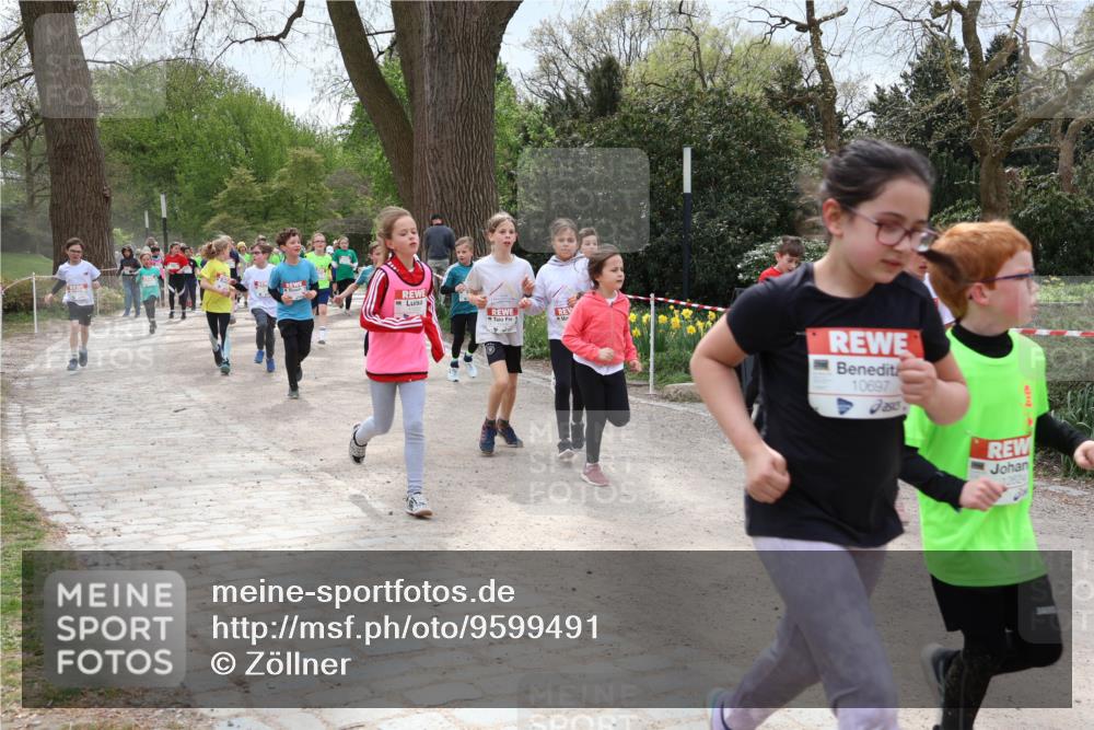 25.04.2026 - Das Zehntel Zöllner http://msf.ph/oto/9599491 25.04.2026 12:44:39 Laufen 10697, 12624 meine-sportfotos.de
