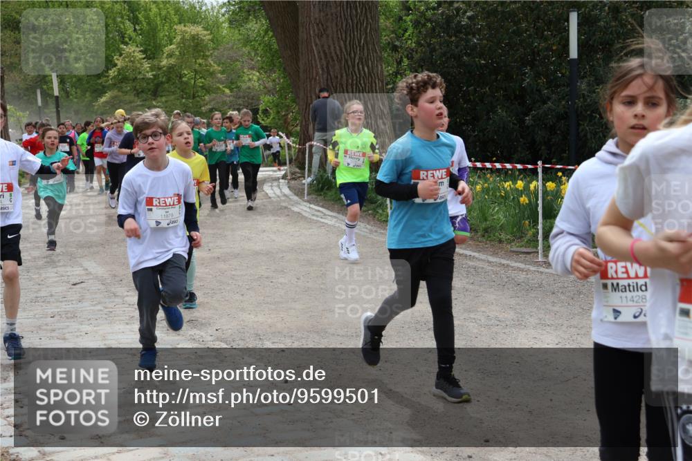 25.04.2026 - Das Zehntel Zöllner http://msf.ph/oto/9599501 25.04.2026 12:44:41 Laufen 11879, 11428 meine-sportfotos.de