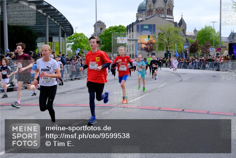 25.04.2026 - Das Zehntel Tim E. http://msf.ph/oto/9599538 25.04.2026 14:53:50 Ziel 15047, 15058, 15063, 15070, 15093, 15107, 15108, 15124, 15128, 15298, 15317, 15354, 15392, 15415, 15417, 15432, 15505, 15525, 15552, 15561, 15563, 15576, 15717, 15747, 15889, 16140, 16244, 16568, 16575, 16598, 16668, 16697, 16735, 16792, 16805, 16909, 16981, 17061, 17138, 17384, 17467, 17475, 17492, 17519, 17588, 17592, 17731, 17839, 17906, 17965, 17973, 18010, 18021, 18110, 18150, 18157, 18158, 18167, 18335, 18340 meine-sportfotos.de