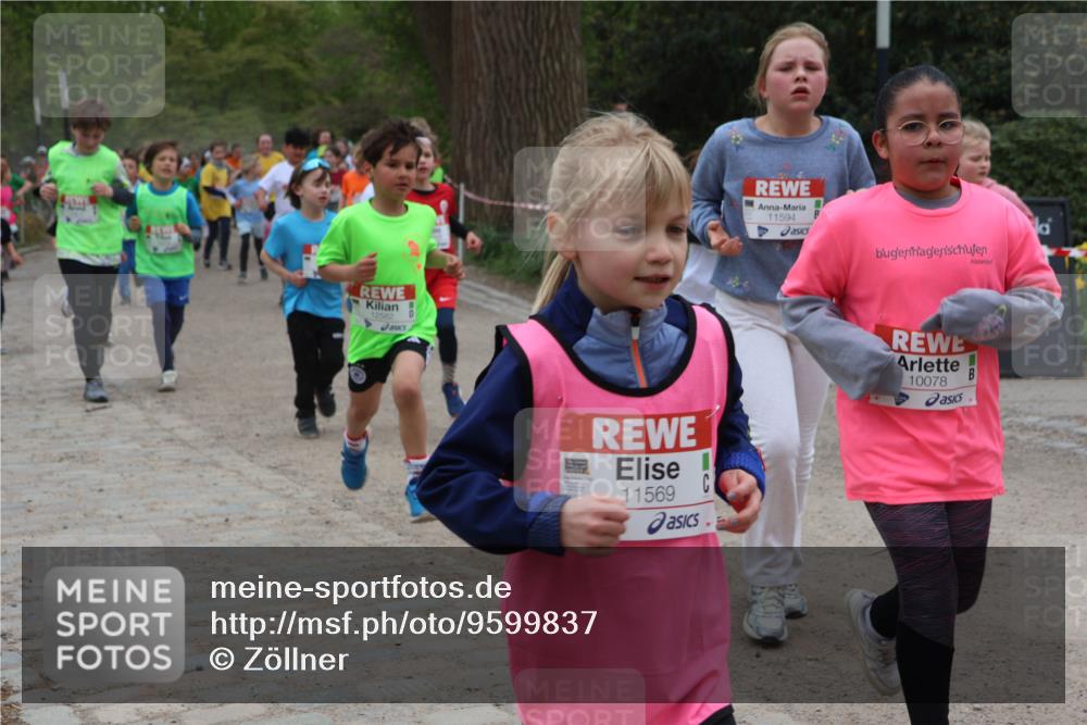 25.04.2026 - Das Zehntel Zöllner http://msf.ph/oto/9599837 25.04.2026 12:45:39 Laufen 12582, 11569, 11594, 10078 meine-sportfotos.de