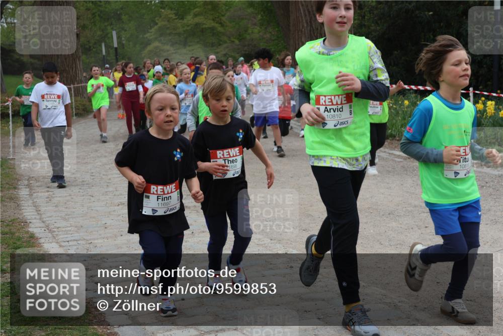 25.04.2026 - Das Zehntel Zöllner http://msf.ph/oto/9599853 25.04.2026 12:45:42 Laufen 8, 11697, 1698, 10810, 10818 meine-sportfotos.de