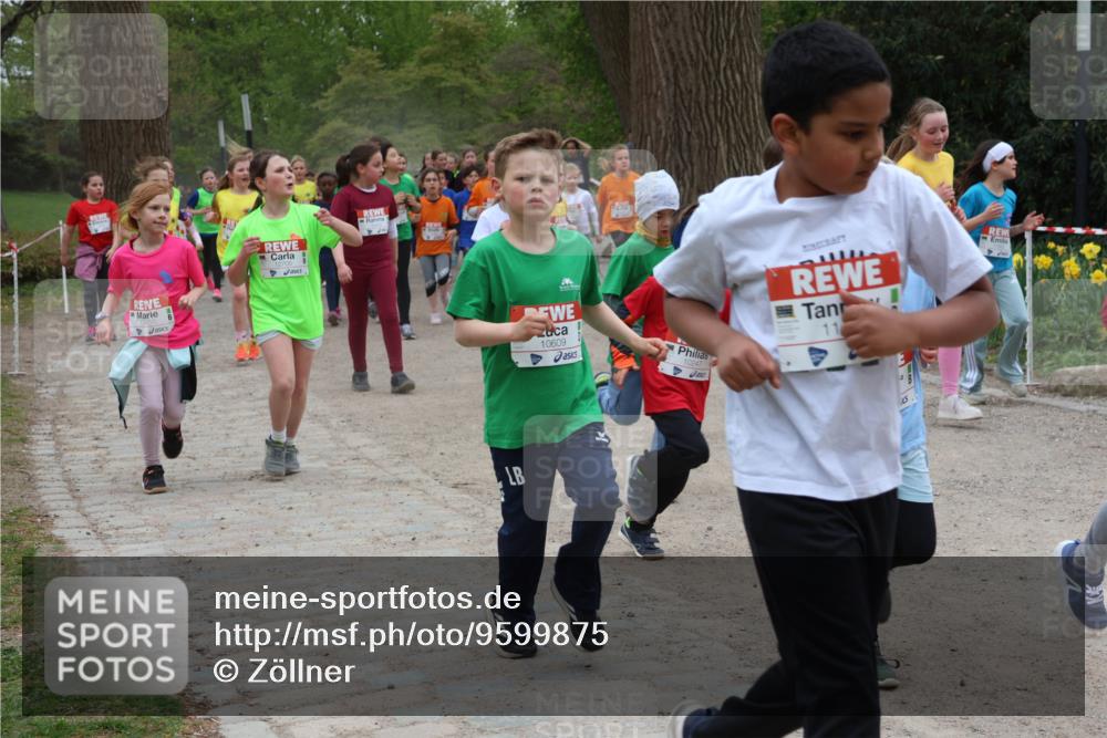 25.04.2026 - Das Zehntel Zöllner http://msf.ph/oto/9599875 25.04.2026 12:45:46 Laufen 10609, 10247, 11 meine-sportfotos.de