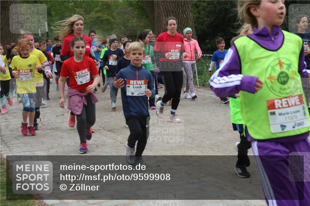 25.04.2026 - Das Zehntel Zöllner http://msf.ph/oto/9599908 25.04.2026 12:45:53 Laufen 10939, 12978, 1949, 11978 meine-sportfotos.de