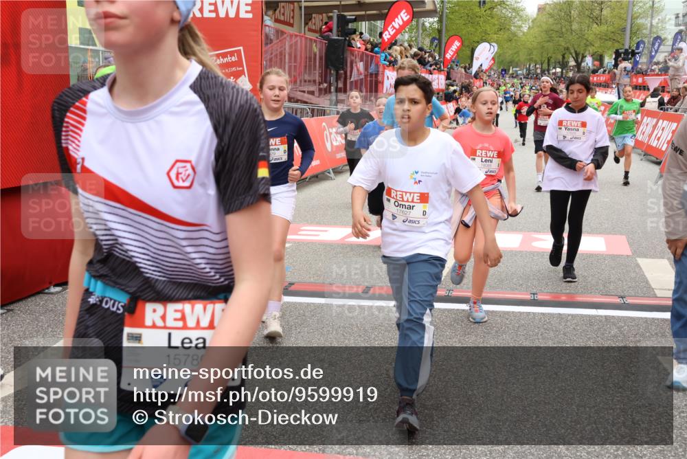 25.04.2026 - Das Zehntel Strokosch-Dieckow http://msf.ph/oto/9599919 25.04.2026 15:01:38 Ziel 15017, 15393, 15395, 15397, 15675, 15786, 15806, 15809, 16027, 16029, 16198, 16302, 16413, 16673, 16943, 17196, 17318, 17482, 17561, 17625, 17627, 17784, 18085, 15017, 15393, 15395, 15397, 15675, 15786, 15806, 15809, 16027, 16029, 16198, 16302, 16413, 16673, 16943, 17196, 17318, 17482, 17561, 17625, 17627, 17784, 18085 meine-sportfotos.de