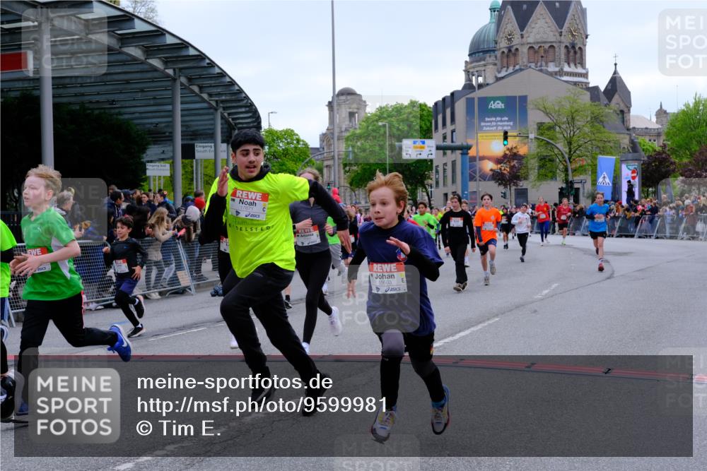 25.04.2026 - Das Zehntel Tim E. http://msf.ph/oto/9599981 25.04.2026 14:54:19 Ziel 15069, 15098, 15138, 15307, 15309, 15322, 15423, 15509, 15603, 15636, 15644, 15664, 15702, 15791, 15802, 15805, 15811, 15952, 15986, 16265, 16268, 16279, 16405, 16428, 16461, 16491, 16743, 16748, 16759, 16825, 16864, 16918, 17048, 17195, 17230, 17260, 17474, 17493, 17499, 17504, 17657, 17671, 17691, 17780, 17994, 17996, 18095, 18292, 18319 meine-sportfotos.de