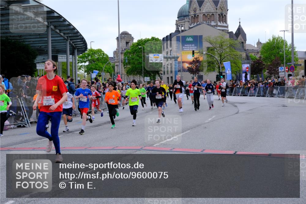 25.04.2026 - Das Zehntel Tim E. http://msf.ph/oto/9600075 25.04.2026 14:54:28 Ziel 15219, 15232, 15235, 15307, 15309, 15322, 15362, 15423, 15667, 15707, 15721, 15768, 15791, 15792, 15811, 15813, 15823, 15936, 16028, 16225, 16268, 16279, 16290, 16399, 16428, 16491, 16544, 16558, 16595, 16743, 16748, 16759, 16765, 16813, 16825, 16864, 17048, 17221, 17237, 17260, 17398, 17458, 17493, 17657, 17691, 17852, 17911, 17912, 17922, 17923, 17970, 18095, 18101, 18156 meine-sportfotos.de