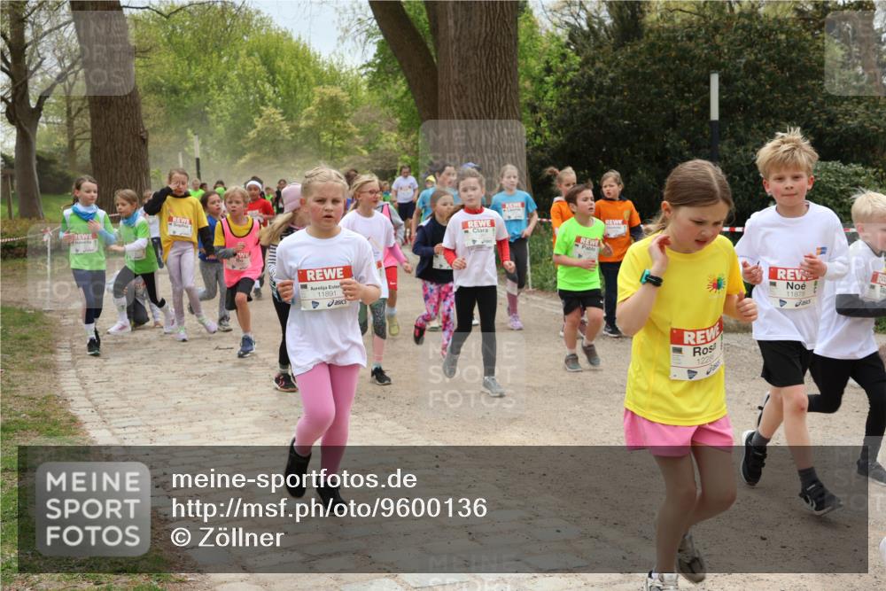 25.04.2026 - Das Zehntel Zöllner http://msf.ph/oto/9600136 25.04.2026 12:46:37 Laufen 11891, 12286, 11878 meine-sportfotos.de