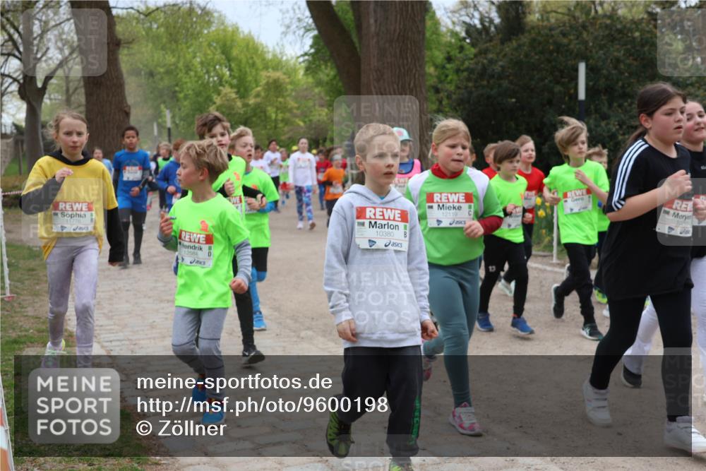 25.04.2026 - Das Zehntel Zöllner http://msf.ph/oto/9600198 25.04.2026 12:46:51 Laufen 11776, 12584, 10380, 12119, 1029 meine-sportfotos.de