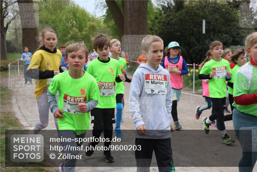 25.04.2026 - Das Zehntel Zöllner http://msf.ph/oto/9600203 25.04.2026 12:46:51 Laufen 12584, 12547, 10380 meine-sportfotos.de