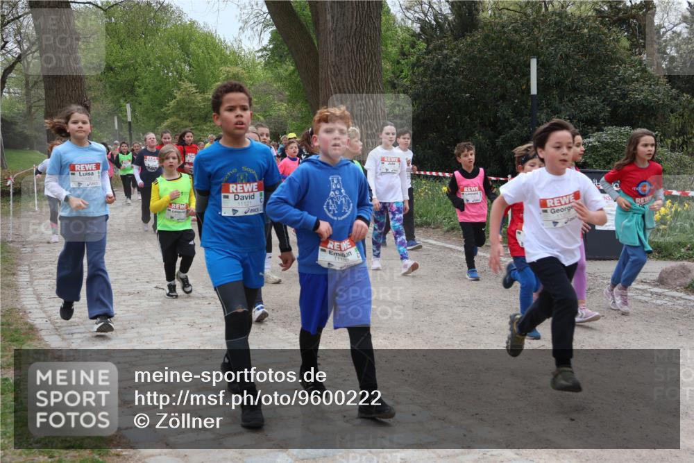 25.04.2026 - Das Zehntel Zöllner http://msf.ph/oto/9600222 25.04.2026 12:46:56 Laufen 11121, 11132 meine-sportfotos.de