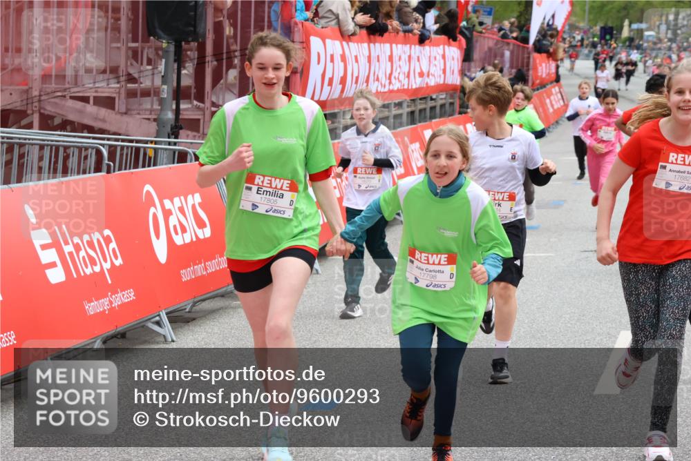 25.04.2026 - Das Zehntel Strokosch-Dieckow http://msf.ph/oto/9600293 25.04.2026 15:06:07 Ziel 15004, 17392, 17682, 17781, 17798, 17805, 18034, 18148, 15004, 17392, 17682, 17781, 17798, 17805, 18034, 18148 meine-sportfotos.de