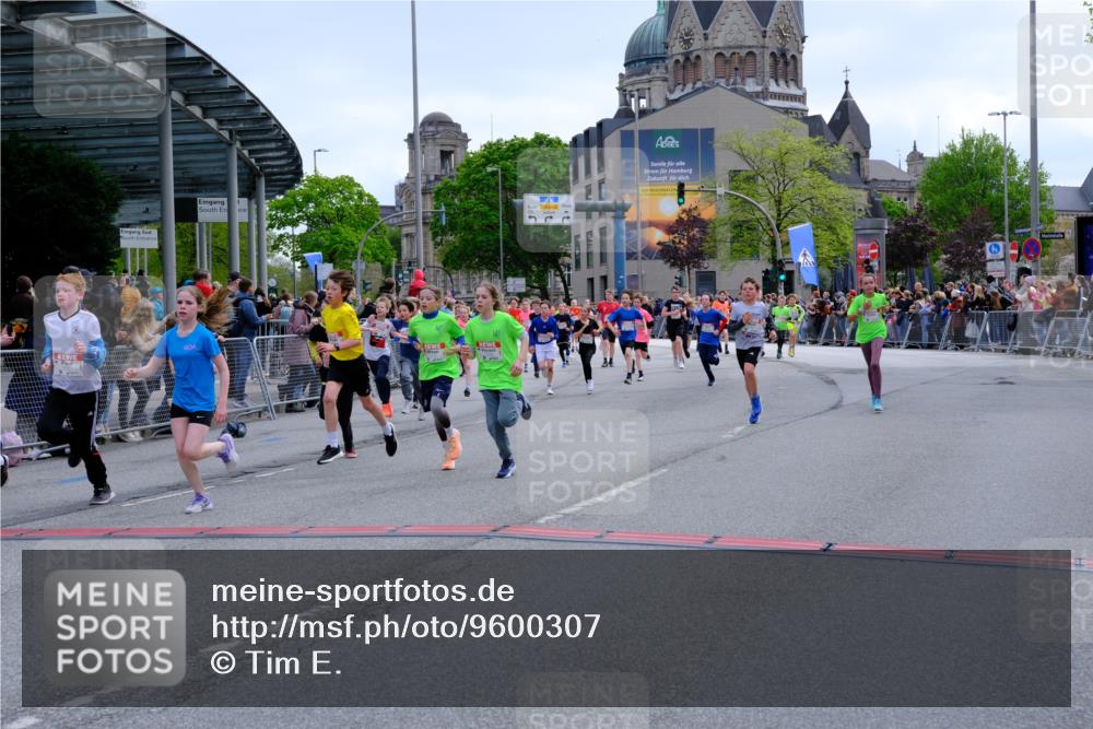 25.04.2026 - Das Zehntel Tim E. http://msf.ph/oto/9600307 25.04.2026 14:54:40 Ziel 15188, 15219, 15241, 15363, 15453, 15678, 15681, 15690, 15703, 15707, 15722, 15769, 15792, 15898, 15987, 16004, 16104, 16247, 16267, 16270, 16315, 16327, 16390, 16544, 16558, 16574, 16577, 16588, 16765, 16832, 16861, 16878, 16978, 17012, 17053, 17063, 17114, 17123, 17169, 17183, 17194, 17222, 17352, 17571, 18061, 18089, 18132 meine-sportfotos.de
