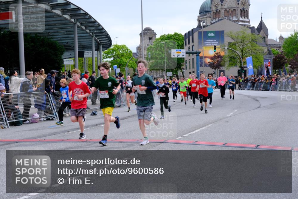 25.04.2026 - Das Zehntel Tim E. http://msf.ph/oto/9600586 25.04.2026 14:54:58 Ziel 15127, 15167, 15251, 15252, 15373, 15380, 15599, 15646, 15689, 15693, 15698, 15714, 15719, 15797, 15820, 15959, 16050, 16080, 16101, 16103, 16151, 16288, 16314, 16321, 16331, 16336, 16434, 16503, 16509, 16618, 16754, 16874, 16961, 17014, 17040, 17110, 17116, 17124, 17223, 17511, 17639, 17990, 18009, 18079, 18108 meine-sportfotos.de
