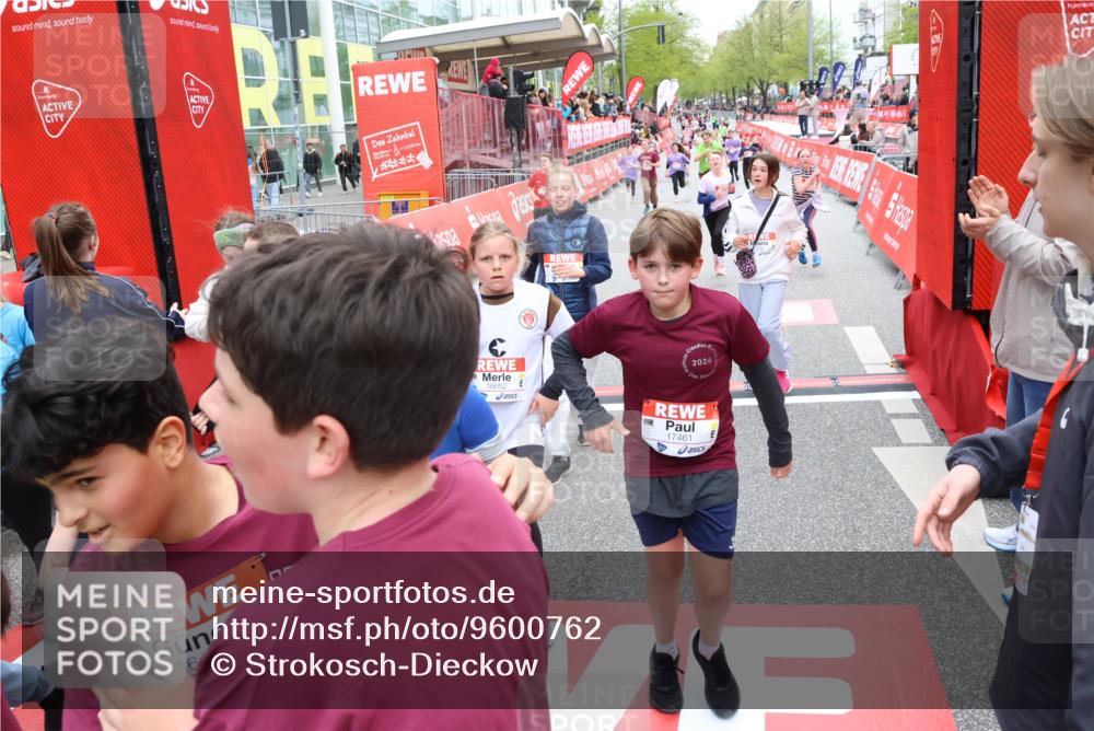 25.04.2026 - Das Zehntel Strokosch-Dieckow http://msf.ph/oto/9600762 25.04.2026 15:02:07 Ziel 15483, 15486, 15596, 15659, 15758, 16107, 16133, 16134, 16154, 16248, 16252, 16281, 16286, 16297, 16637, 16646, 16652, 16738, 17034, 17461, 17484, 17541, 17555, 18105, 15483, 15486, 15596, 15659, 15758, 16107, 16133, 16134, 16154, 16248, 16252, 16281, 16286, 16297, 16637, 16646, 16652, 16738, 17034, 17461, 17484, 17541, 17555, 18105 meine-sportfotos.de