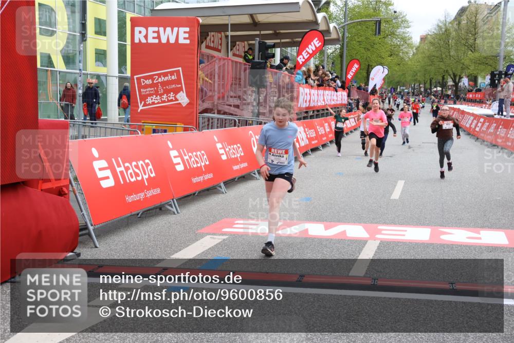 25.04.2026 - Das Zehntel Strokosch-Dieckow http://msf.ph/oto/9600856 25.04.2026 15:06:23 Ziel 16462, 17383, 17712, 16462, 17383, 17712 meine-sportfotos.de
