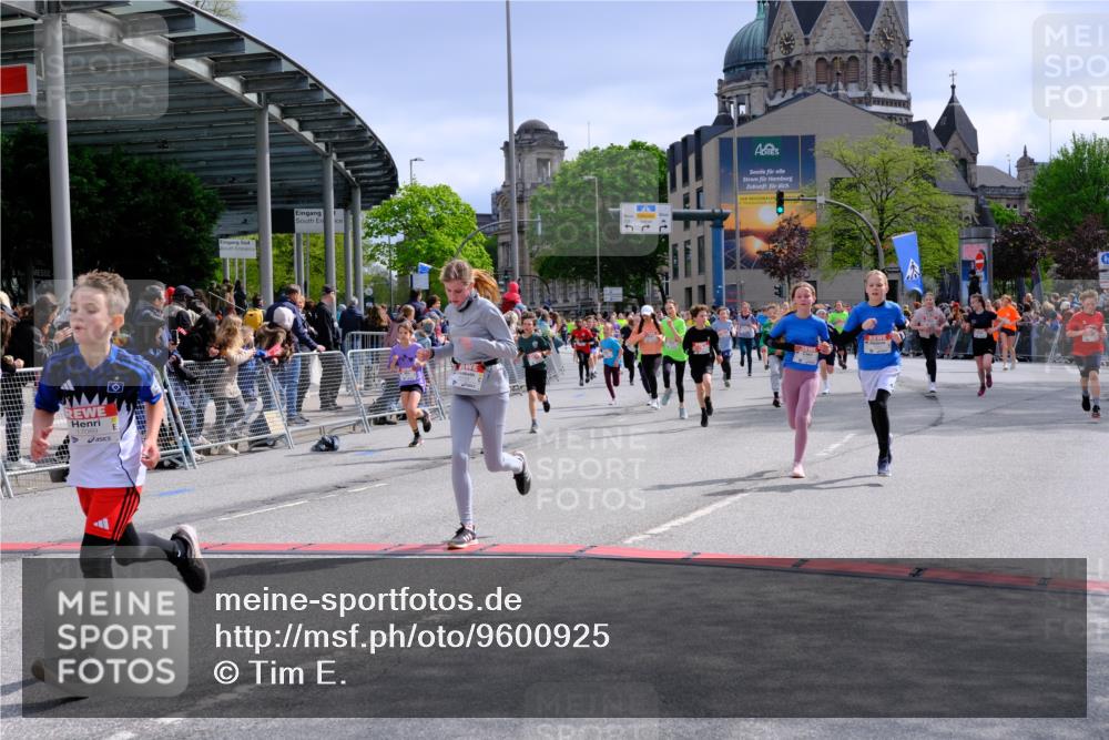 25.04.2026 - Das Zehntel Tim E. http://msf.ph/oto/9600925 25.04.2026 14:55:17 Ziel 15050, 15055, 15110, 15150, 15189, 15209, 15342, 15416, 15468, 15498, 15530, 15620, 15685, 15951, 16008, 16053, 16112, 16117, 16123, 16295, 16469, 16473, 16521, 16522, 16599, 16608, 16845, 16885, 17089, 17211, 17212, 17428, 17444, 17447, 17491, 17503, 17549, 17556, 17840, 17842, 18124, 18149, 18168, 18177, 18188, 18281 meine-sportfotos.de