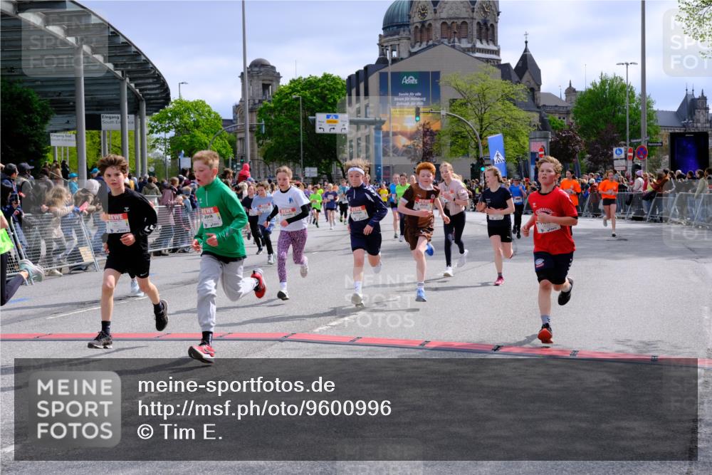25.04.2026 - Das Zehntel Tim E. http://msf.ph/oto/9600996 25.04.2026 14:55:20 Ziel 15050, 15055, 15110, 15150, 15189, 15209, 15306, 15342, 15468, 15530, 15685, 15746, 15847, 15848, 15951, 16008, 16053, 16185, 16282, 16283, 16469, 16473, 16522, 16599, 16608, 16777, 16827, 16842, 16845, 16885, 17089, 17211, 17212, 17428, 17444, 17447, 17503, 17549, 17556, 17840, 17841, 17842, 17951, 18094, 18149, 18168, 18188, 18281 meine-sportfotos.de