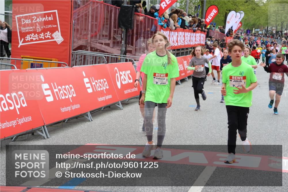 25.04.2026 - Das Zehntel Strokosch-Dieckow http://msf.ph/oto/9601225 25.04.2026 15:02:21 Ziel 15091, 15109, 15152, 15514, 15669, 16277, 16934, 16946, 17193, 17234, 17451, 17527, 18330, 15091, 15109, 15152, 15514, 15669, 16277, 16934, 16946, 17193, 17234, 17451, 17527, 18330 meine-sportfotos.de