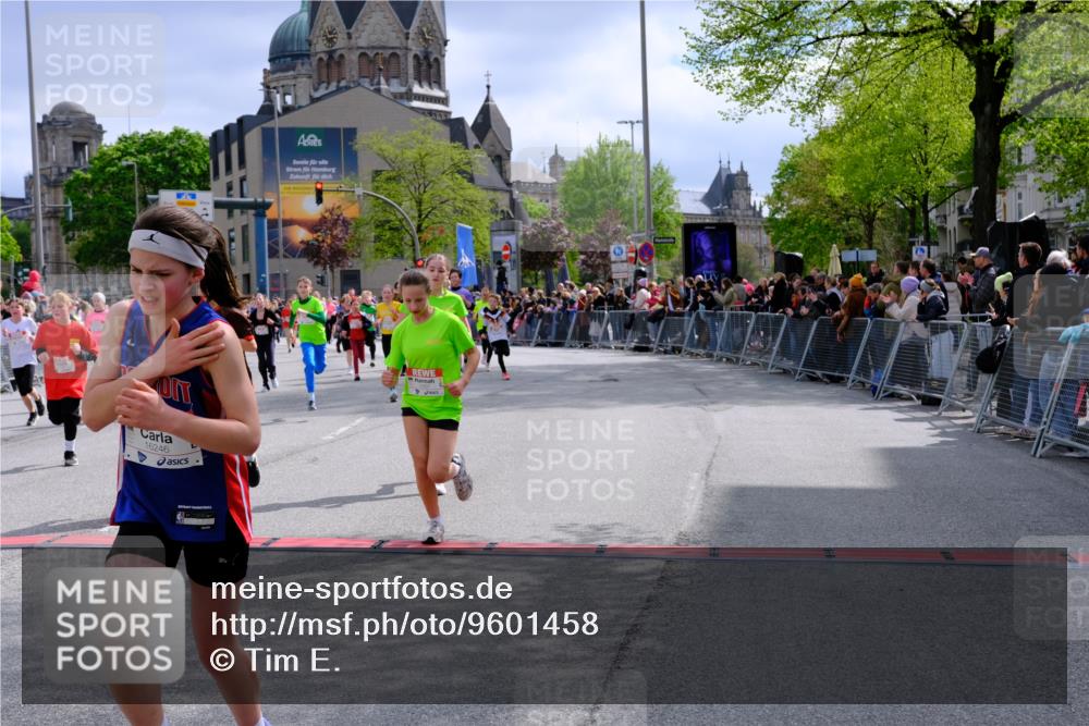 25.04.2026 - Das Zehntel Tim E. http://msf.ph/oto/9601458 25.04.2026 14:55:46 Ziel 15036, 15072, 15073, 15075, 15076, 15081, 15134, 15186, 15328, 15365, 15422, 15546, 15553, 15618, 15638, 15679, 15715, 15814, 15876, 15887, 15897, 15925, 16005, 16032, 16169, 16209, 16246, 16400, 16438, 16453, 16484, 16586, 16607, 16664, 16772, 16812, 16866, 16872, 16924, 16986, 17165, 17533, 17557, 17583, 17711, 17721, 17794, 17968, 17985, 18135, 18270 meine-sportfotos.de