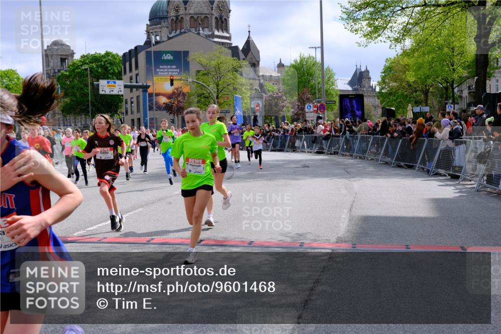 25.04.2026 - Das Zehntel Tim E. http://msf.ph/oto/9601468 25.04.2026 14:55:46 Ziel 15036, 15072, 15073, 15075, 15076, 15081, 15134, 15186, 15328, 15365, 15422, 15546, 15553, 15618, 15638, 15679, 15715, 15814, 15876, 15887, 15897, 15925, 16005, 16032, 16169, 16209, 16246, 16400, 16438, 16453, 16484, 16586, 16607, 16664, 16772, 16812, 16866, 16872, 16924, 16986, 17165, 17533, 17557, 17583, 17711, 17721, 17794, 17968, 17985, 18135, 18270 meine-sportfotos.de