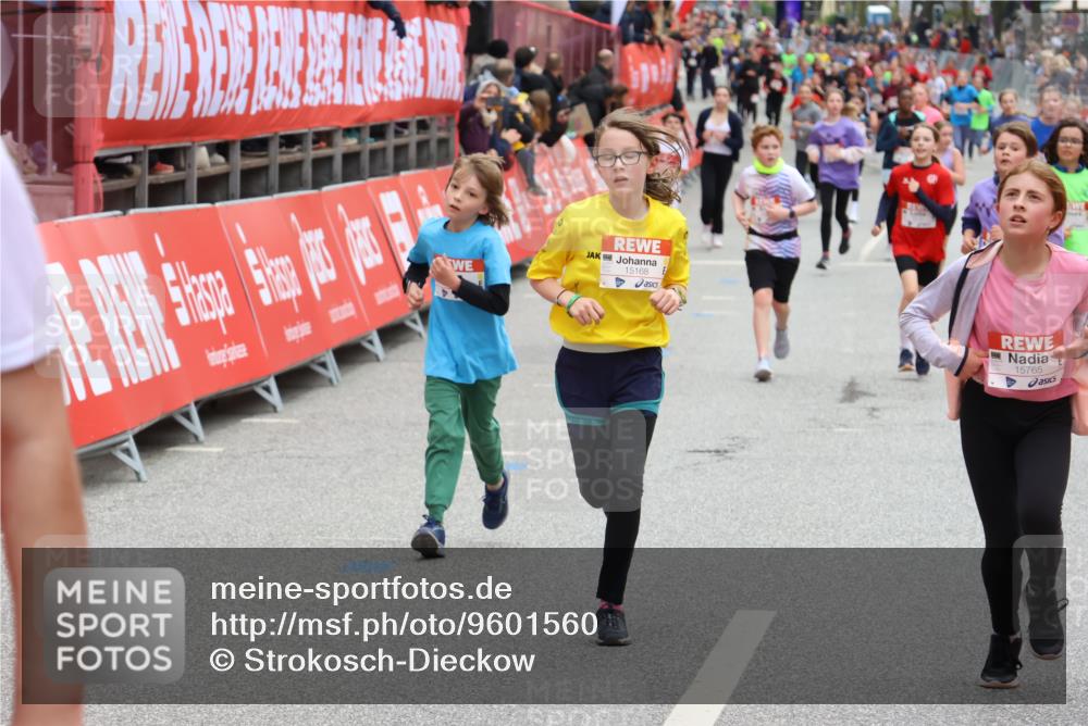 25.04.2026 - Das Zehntel Strokosch-Dieckow http://msf.ph/oto/9601560 25.04.2026 15:02:31 Ziel 15321, 15765, 15991, 16021, 17391, 17406, 17599, 17736, 17739, 18103, 15321, 15765, 15991, 16021, 17391, 17406, 17599, 17736, 17739, 18103 meine-sportfotos.de