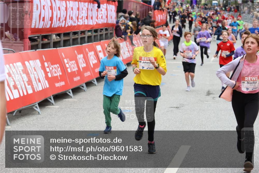 25.04.2026 - Das Zehntel Strokosch-Dieckow http://msf.ph/oto/9601583 25.04.2026 15:02:32 Ziel 15168, 15321, 15765, 15991, 16021, 17391, 17406, 17599, 17736, 17739, 18103, 15168, 15321, 15765, 15991, 16021, 17391, 17406, 17599, 17736, 17739, 18103 meine-sportfotos.de