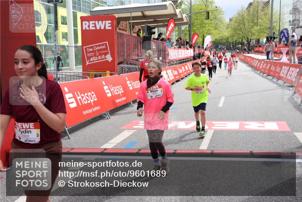 25.04.2026 - Das Zehntel Strokosch-Dieckow http://msf.ph/oto/9601689 25.04.2026 15:06:55 Ziel 15613, 16949, 17468, 17982, 15613, 16949, 17468, 17982 meine-sportfotos.de
