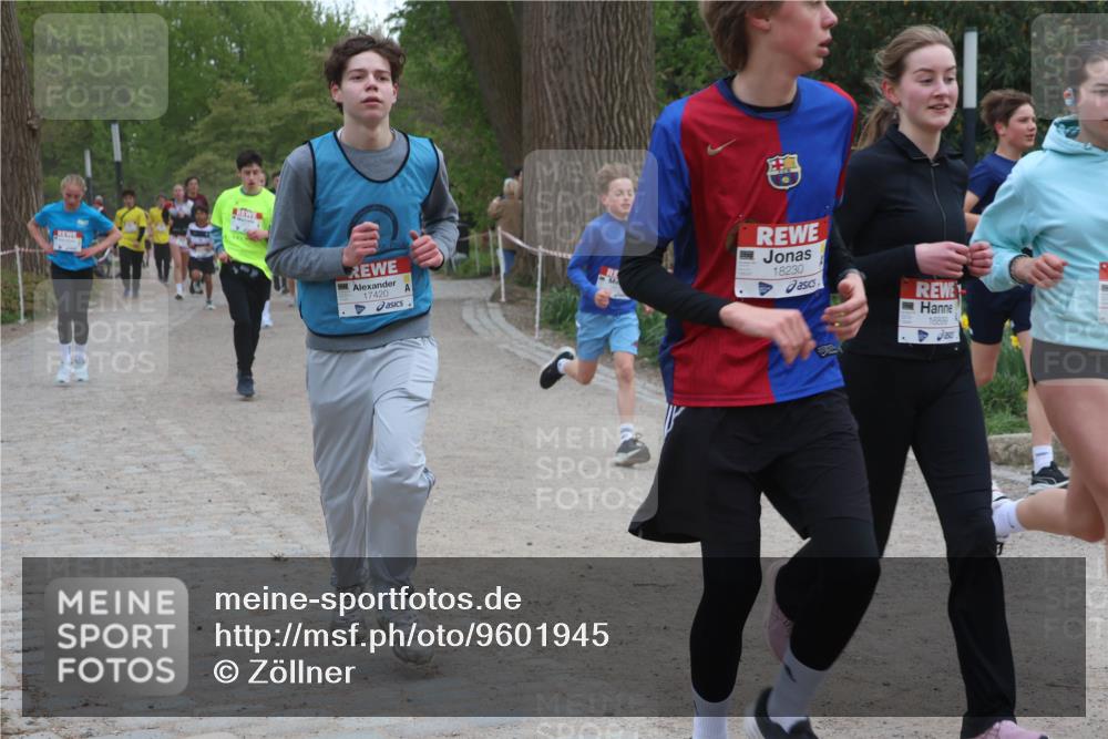 25.04.2026 - Das Zehntel Zöllner http://msf.ph/oto/9601945 25.04.2026 14:39:25 Laufen 17420, 18230, 16899 meine-sportfotos.de