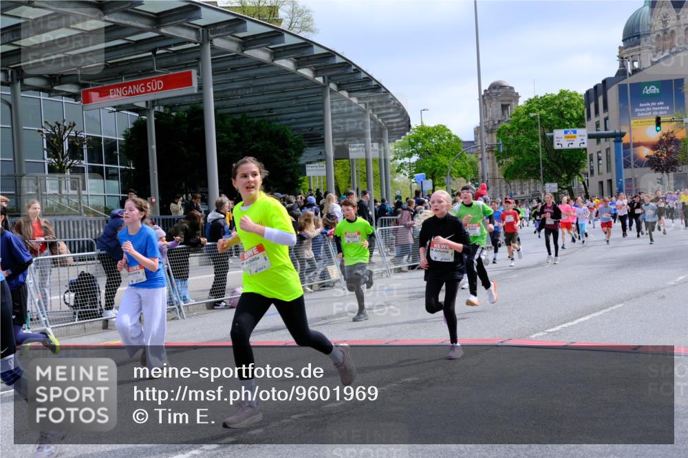 25.04.2026 - Das Zehntel Tim E. http://msf.ph/oto/9601969 25.04.2026 14:56:13 Ziel 15086, 15105, 15106, 15130, 15201, 15261, 15387, 15549, 15804, 15869, 15877, 15879, 15954, 15975, 16017, 16081, 16120, 16141, 16144, 16152, 16163, 16296, 16318, 16337, 16381, 16384, 16449, 16464, 16477, 16487, 16572, 16683, 16691, 16837, 16908, 17072, 17125, 17268, 17399, 17455, 17459, 17664, 17795, 17843, 17847, 17849, 17966, 17969, 17976, 18165, 18284, 18299 meine-sportfotos.de