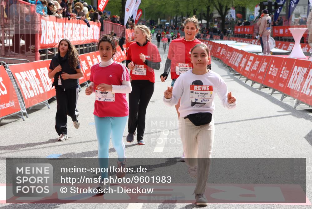 25.04.2026 - Das Zehntel Strokosch-Dieckow http://msf.ph/oto/9601983 25.04.2026 15:07:07 Ziel 15294, 16289, 16467, 16937, 17390, 17908, 15294, 16289, 16467, 16937, 17390, 17908 meine-sportfotos.de