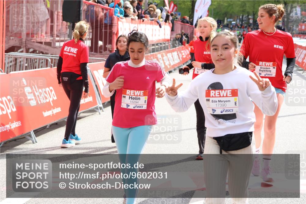 25.04.2026 - Das Zehntel Strokosch-Dieckow http://msf.ph/oto/9602031 25.04.2026 15:07:08 Ziel 15294, 16467, 16937, 17304, 17390, 15294, 16467, 16937, 17304, 17390 meine-sportfotos.de