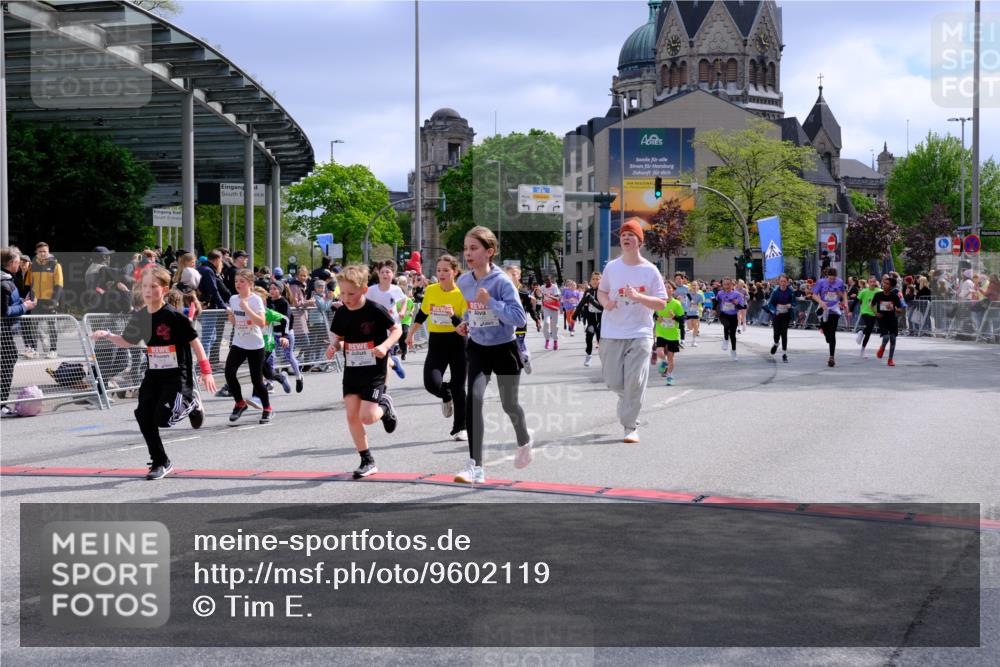 25.04.2026 - Das Zehntel Tim E. http://msf.ph/oto/9602119 25.04.2026 14:56:20 Ziel 15029, 15030, 15086, 15105, 15212, 15261, 15330, 15403, 15450, 15709, 15804, 15869, 15877, 15901, 15915, 15963, 15970, 16119, 16141, 16152, 16163, 16292, 16296, 16300, 16313, 16381, 16383, 16463, 16464, 16476, 16485, 16487, 16643, 16692, 16725, 16740, 16920, 16921, 17112, 17125, 17167, 17181, 17184, 17255, 17268, 17377, 17455, 17585, 17791, 17795, 17849, 17977, 18113, 18152 meine-sportfotos.de