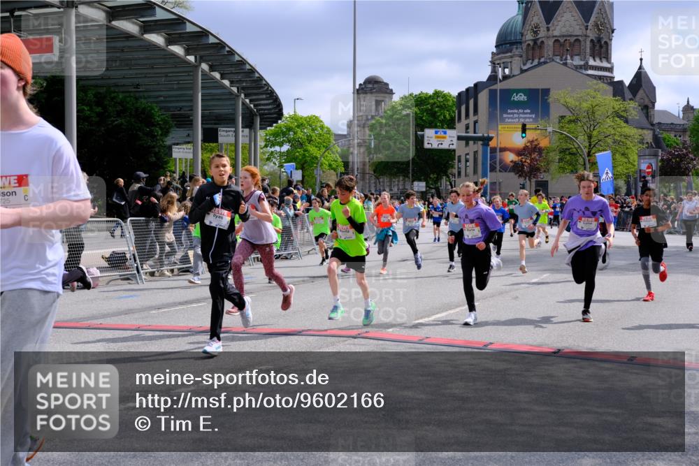 25.04.2026 - Das Zehntel Tim E. http://msf.ph/oto/9602166 25.04.2026 14:56:23 Ziel 15022, 15028, 15029, 15030, 15086, 15105, 15212, 15261, 15330, 15403, 15450, 15709, 15869, 15877, 15901, 15915, 15963, 15970, 16119, 16141, 16152, 16156, 16163, 16292, 16296, 16300, 16313, 16319, 16383, 16463, 16464, 16476, 16485, 16487, 16643, 16692, 16725, 16740, 16782, 16920, 16921, 17112, 17125, 17167, 17181, 17184, 17255, 17377, 17585, 17791, 17849, 17977, 17983, 17991, 18113, 18152, 18294 meine-sportfotos.de
