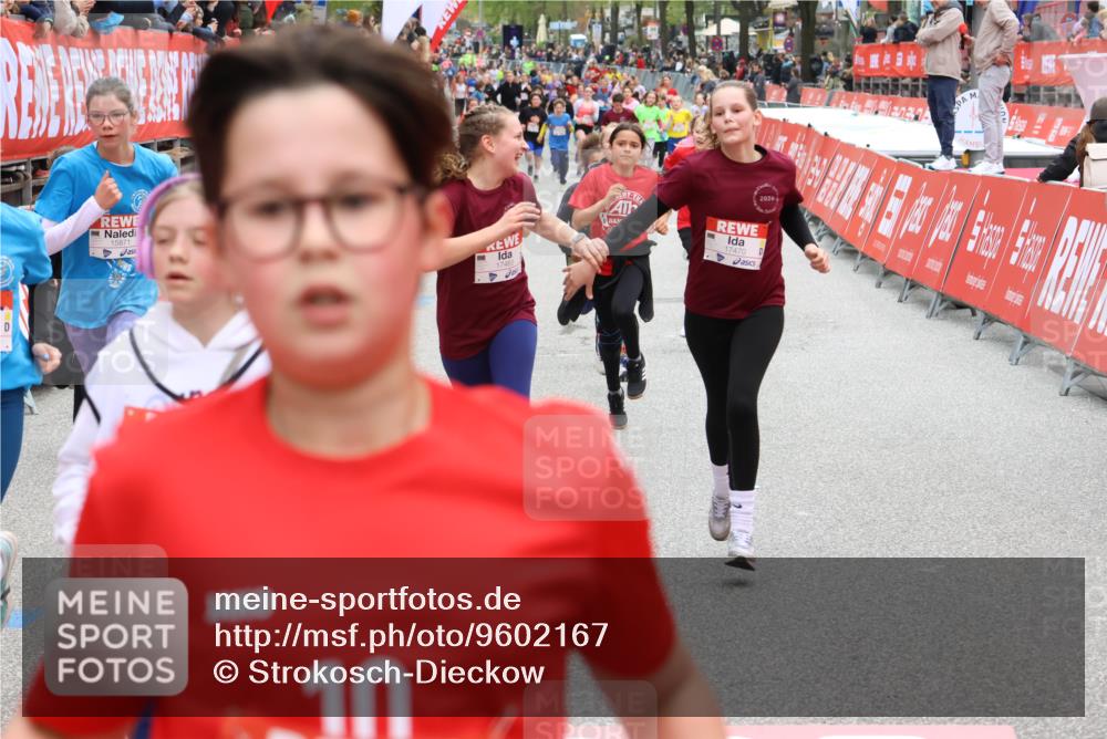 25.04.2026 - Das Zehntel Strokosch-Dieckow http://msf.ph/oto/9602167 25.04.2026 15:02:56 Ziel 15870, 15871, 16006, 16026, 16210, 16755, 17186, 17316, 17395, 17463, 17466, 17470, 17529, 17576, 17933, 15870, 15871, 16006, 16026, 16210, 16755, 17186, 17316, 17395, 17463, 17466, 17470, 17529, 17576, 17933 meine-sportfotos.de