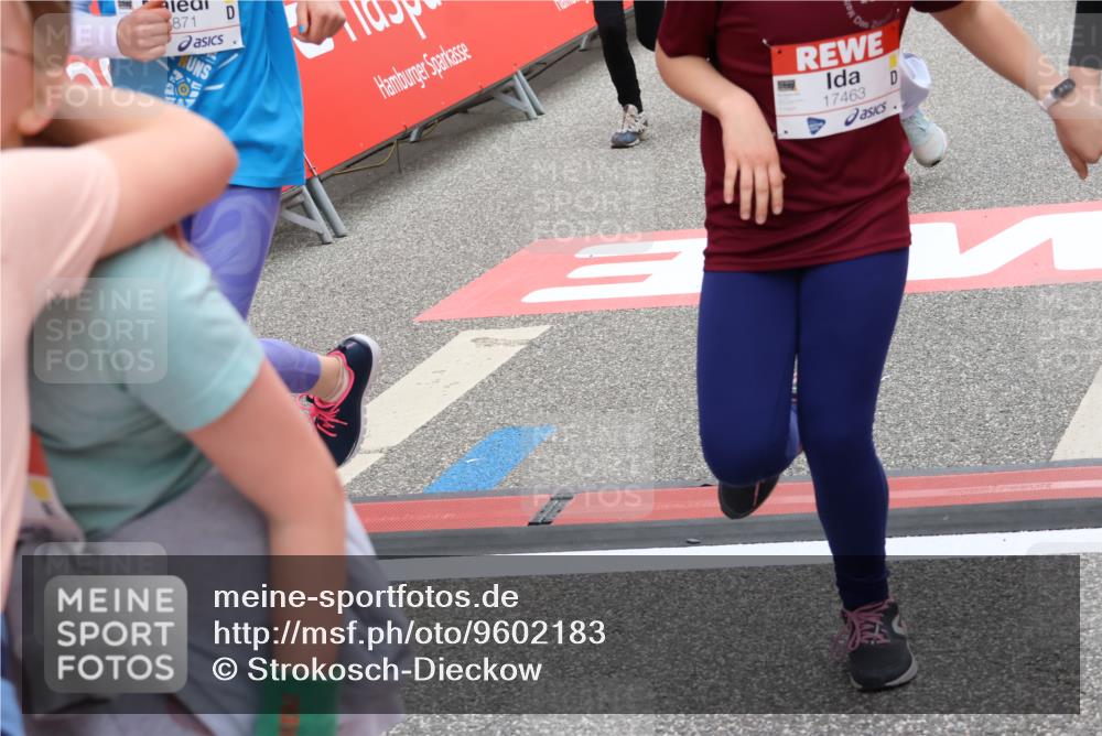 25.04.2026 - Das Zehntel Strokosch-Dieckow http://msf.ph/oto/9602183 25.04.2026 15:02:59 Ziel 15085, 15090, 15095, 15870, 15871, 16006, 16026, 16755, 17186, 17218, 17388, 17463, 17466, 17470, 17488, 17576, 17933, 15085, 15090, 15095, 15870, 15871, 16006, 16026, 16755, 17186, 17218, 17388, 17463, 17466, 17470, 17488, 17576, 17933 meine-sportfotos.de