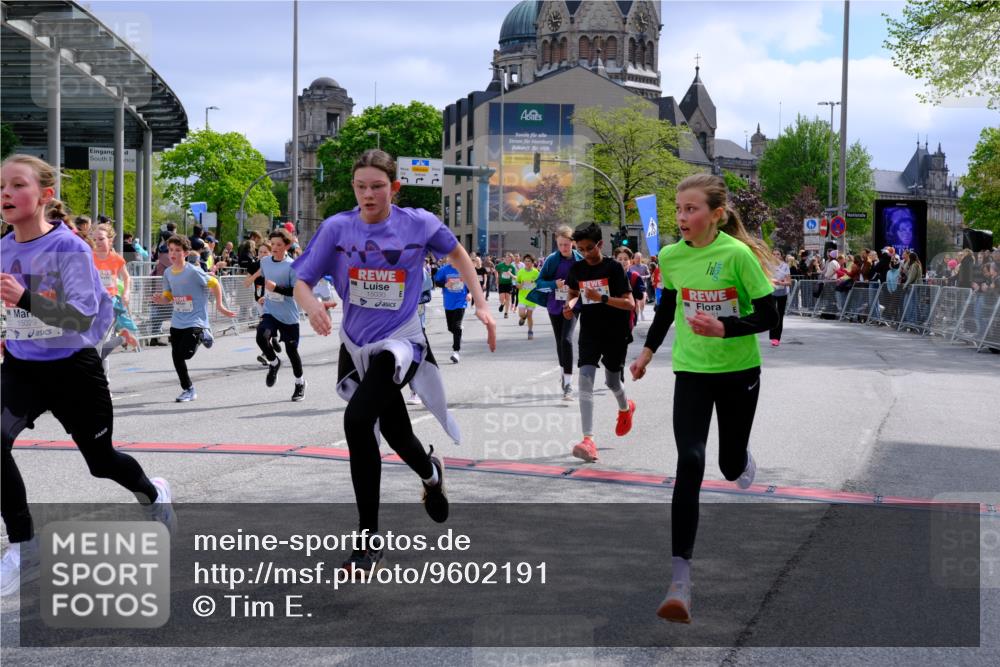 25.04.2026 - Das Zehntel Tim E. http://msf.ph/oto/9602191 25.04.2026 14:56:24 Ziel 15022, 15028, 15029, 15030, 15086, 15105, 15212, 15261, 15330, 15403, 15450, 15709, 15901, 15915, 15963, 15970, 16119, 16156, 16292, 16296, 16300, 16313, 16319, 16383, 16463, 16464, 16476, 16485, 16487, 16643, 16692, 16725, 16740, 16782, 16920, 16921, 17112, 17125, 17167, 17181, 17184, 17255, 17377, 17585, 17791, 17849, 17977, 17983, 17991, 18113, 18152, 18294 meine-sportfotos.de