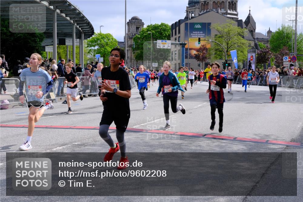 25.04.2026 - Das Zehntel Tim E. http://msf.ph/oto/9602208 25.04.2026 14:56:25 Ziel 15022, 15028, 15029, 15030, 15086, 15097, 15105, 15191, 15212, 15261, 15330, 15403, 15450, 15709, 15901, 15915, 15963, 15970, 16119, 16156, 16292, 16296, 16300, 16313, 16319, 16383, 16463, 16476, 16485, 16643, 16692, 16725, 16740, 16782, 16821, 16920, 16921, 17112, 17167, 17181, 17184, 17255, 17377, 17585, 17740, 17791, 17977, 17983, 17991, 18113, 18138, 18152, 18294 meine-sportfotos.de