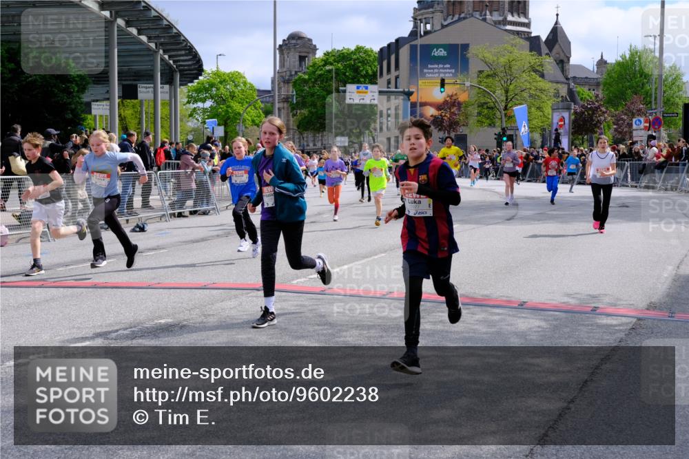 25.04.2026 - Das Zehntel Tim E. http://msf.ph/oto/9602238 25.04.2026 14:56:26 Ziel 15022, 15028, 15029, 15030, 15097, 15191, 15212, 15330, 15403, 15450, 15709, 15901, 15915, 15963, 15970, 16119, 16156, 16292, 16300, 16313, 16319, 16383, 16463, 16476, 16485, 16643, 16692, 16725, 16740, 16768, 16782, 16821, 16920, 16921, 17112, 17167, 17181, 17184, 17255, 17349, 17377, 17526, 17585, 17740, 17791, 17821, 17977, 17983, 17991, 18113, 18138, 18152, 18294 meine-sportfotos.de
