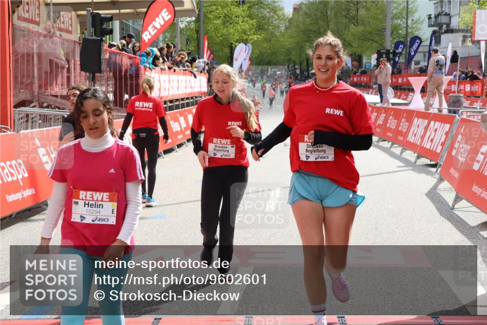25.04.2026 - Das Zehntel Strokosch-Dieckow http://msf.ph/oto/9602601 25.04.2026 15:07:09 Ziel 15294, 16467, 17304, 17390, 15294, 16467, 17304, 17390 meine-sportfotos.de