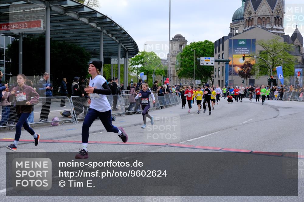 25.04.2026 - Das Zehntel Tim E. http://msf.ph/oto/9602624 25.04.2026 14:57:02 Ziel 15040, 15122, 15155, 15156, 15162, 15273, 15391, 15412, 15581, 15585, 15933, 15946, 15953, 15968, 16010, 16280, 16382, 16403, 16620, 16698, 17030, 17179, 17185, 17198, 17203, 17233, 17498, 17656, 17934, 17974, 18048, 18055, 18289 meine-sportfotos.de