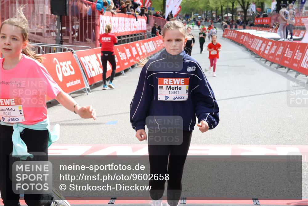 25.04.2026 - Das Zehntel Strokosch-Dieckow http://msf.ph/oto/9602658 25.04.2026 15:07:22 Ziel 15242, 15941, 17688, 17692, 15242, 15941, 17688, 17692 meine-sportfotos.de