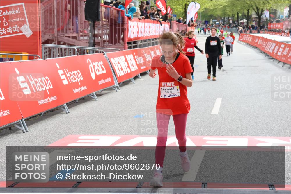 25.04.2026 - Das Zehntel Strokosch-Dieckow http://msf.ph/oto/9602670 25.04.2026 15:07:28 Ziel 17680, 17680 meine-sportfotos.de
