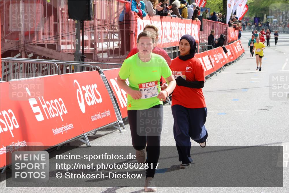 25.04.2026 - Das Zehntel Strokosch-Dieckow http://msf.ph/oto/9602817 25.04.2026 15:08:14 Ziel 16143, 16391, 17687, 16143, 16391, 17687 meine-sportfotos.de