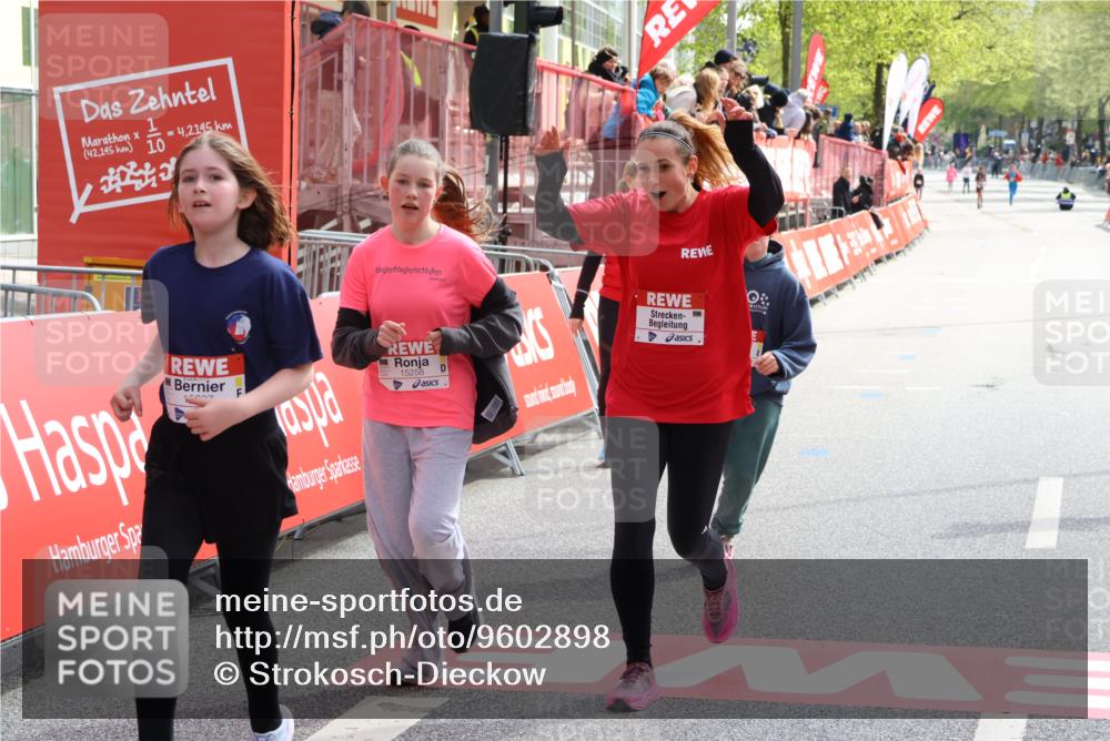25.04.2026 - Das Zehntel Strokosch-Dieckow http://msf.ph/oto/9602898 25.04.2026 15:08:43 Ziel 15258, 15607, 16132, 17312, 15258, 15607, 16132, 17312 meine-sportfotos.de