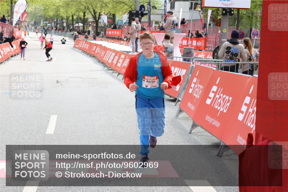 25.04.2026 - Das Zehntel Strokosch-Dieckow http://msf.ph/oto/9602969 25.04.2026 15:09:06 Ziel 15308, 17567, 15308, 17567 meine-sportfotos.de