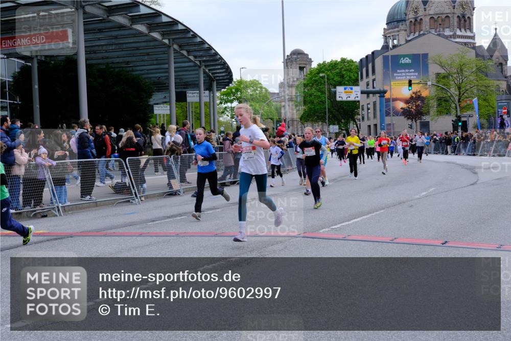 25.04.2026 - Das Zehntel Tim E. http://msf.ph/oto/9602997 25.04.2026 14:58:04 Ziel 15172, 15192, 15205, 15269, 15430, 15431, 15474, 15764, 16299, 16639, 16654, 16822, 16938, 17160, 17189, 17423, 17539, 17800, 17809, 17837, 17853, 17972, 18119, 18163 meine-sportfotos.de